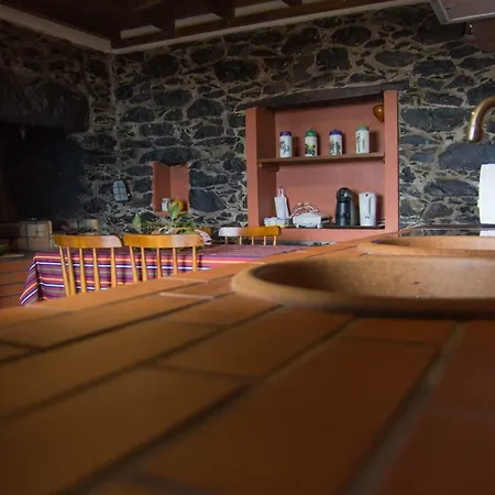 Casa Achada De Cima Faja da Ovelha