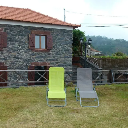 Casa Achada De Cima * Faja da Ovelha